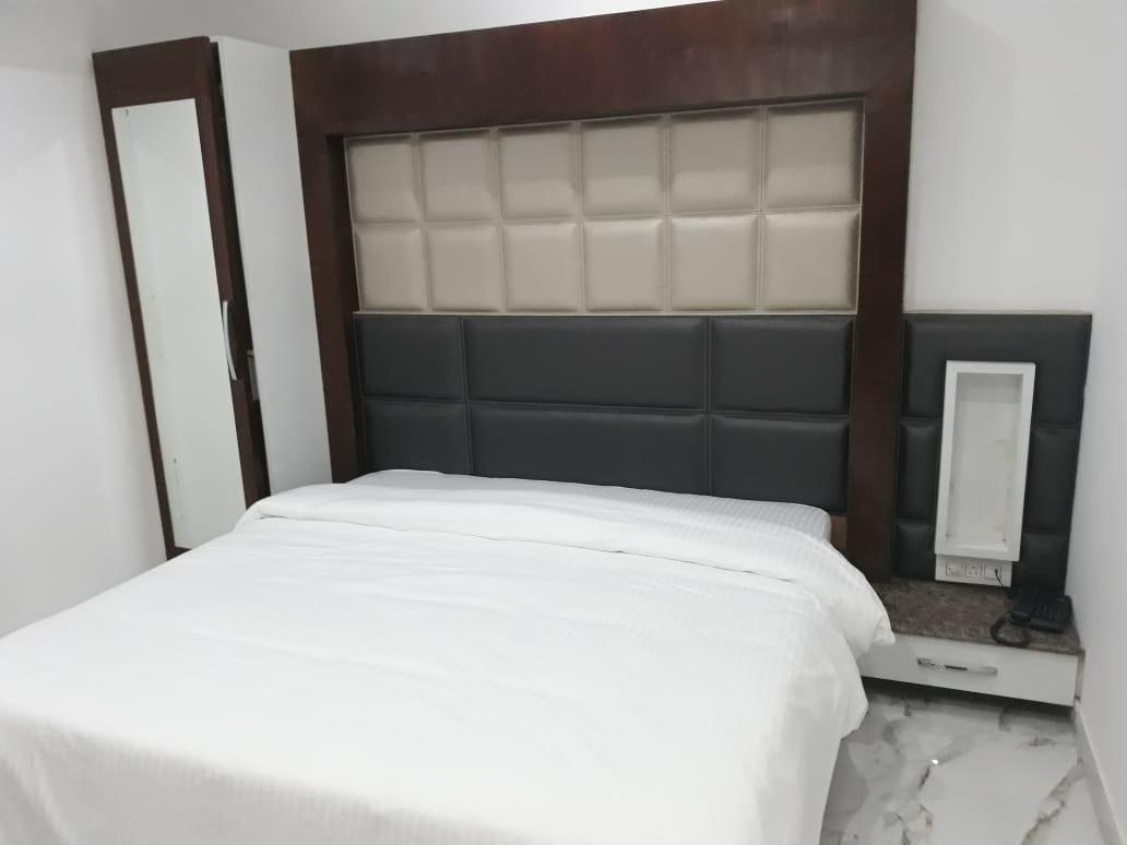 Hotel Neelam Moga Ludhiana Esterno foto