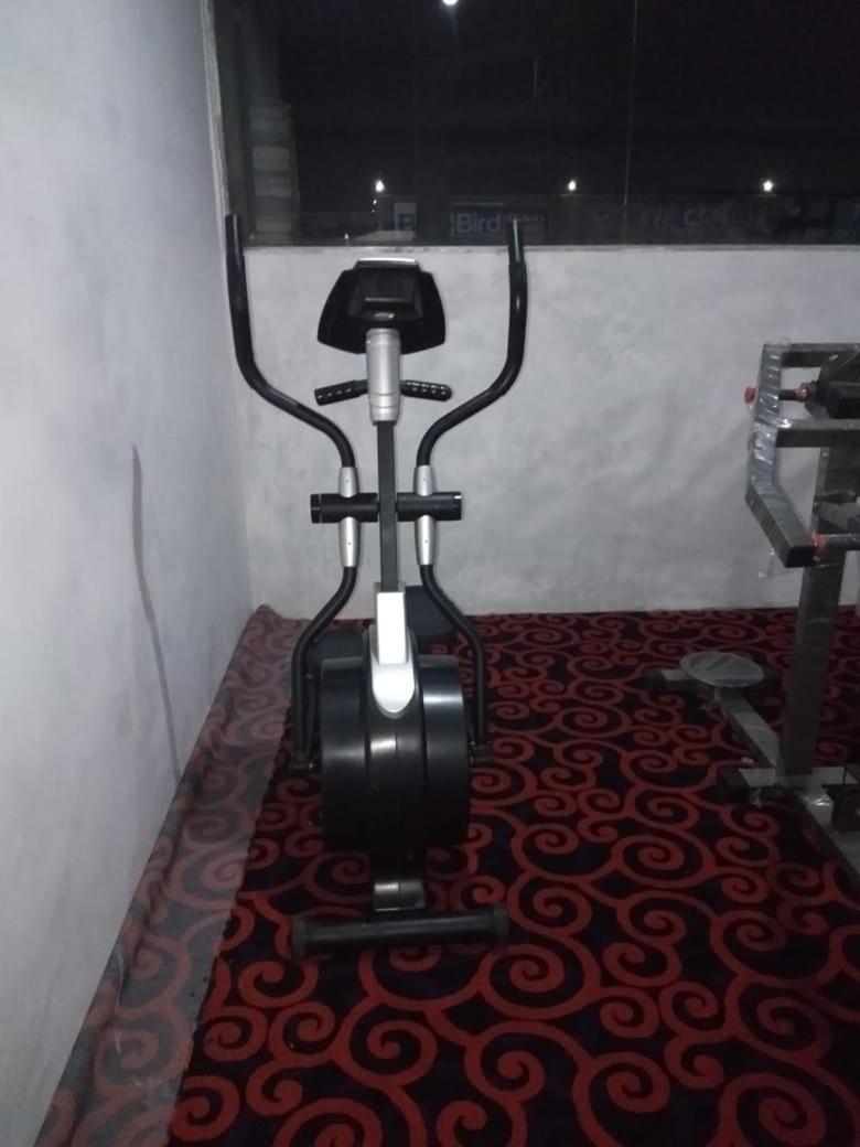 Hotel Neelam Moga Ludhiana Esterno foto